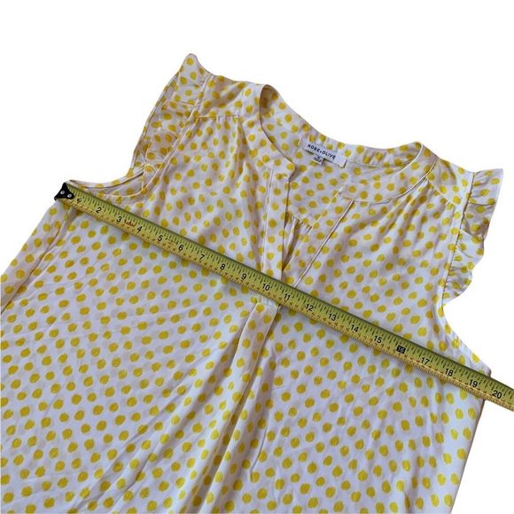 Rose + Olive Blouse Size Medium - Picture 7 of 8